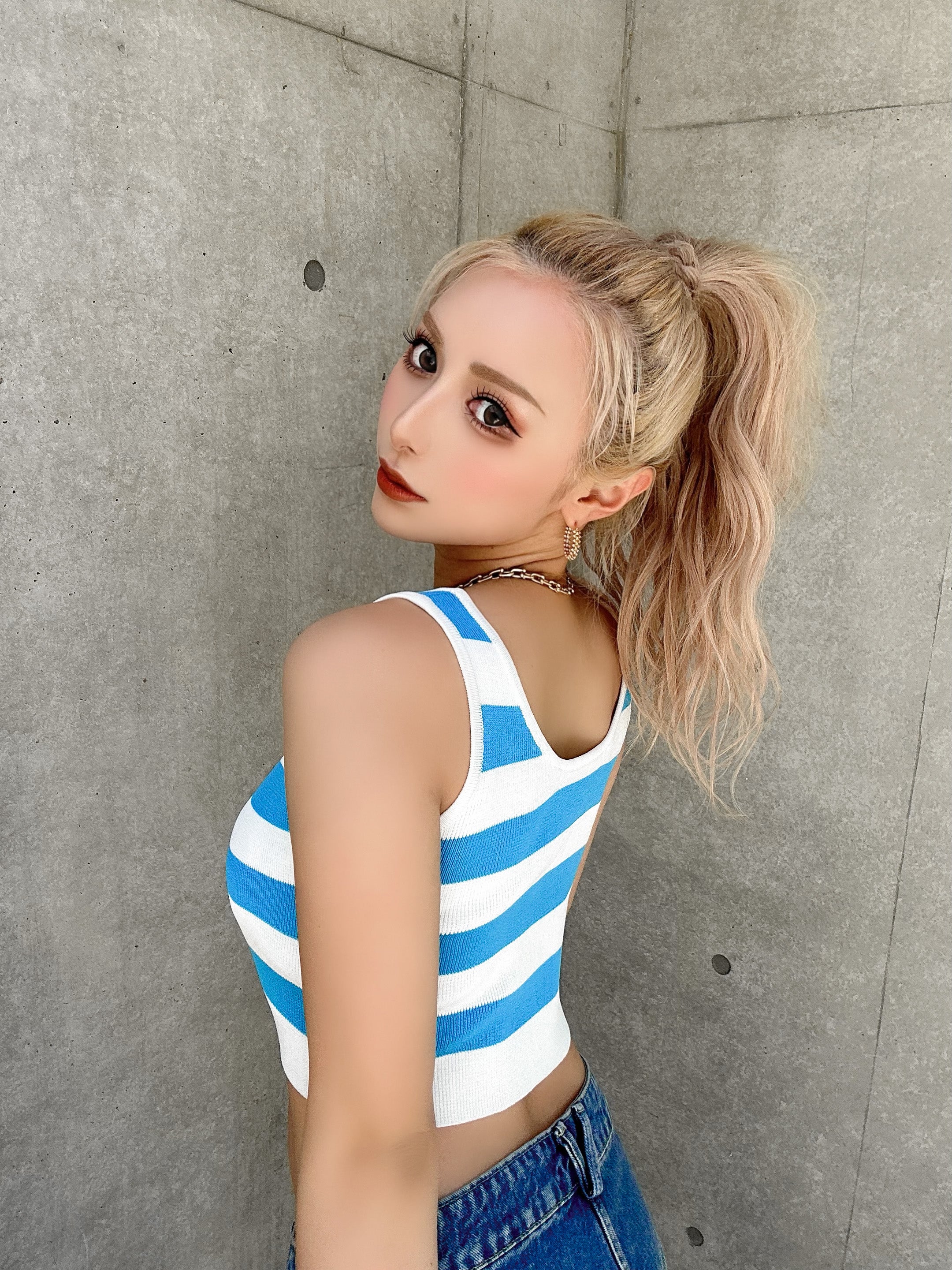 tank top wates