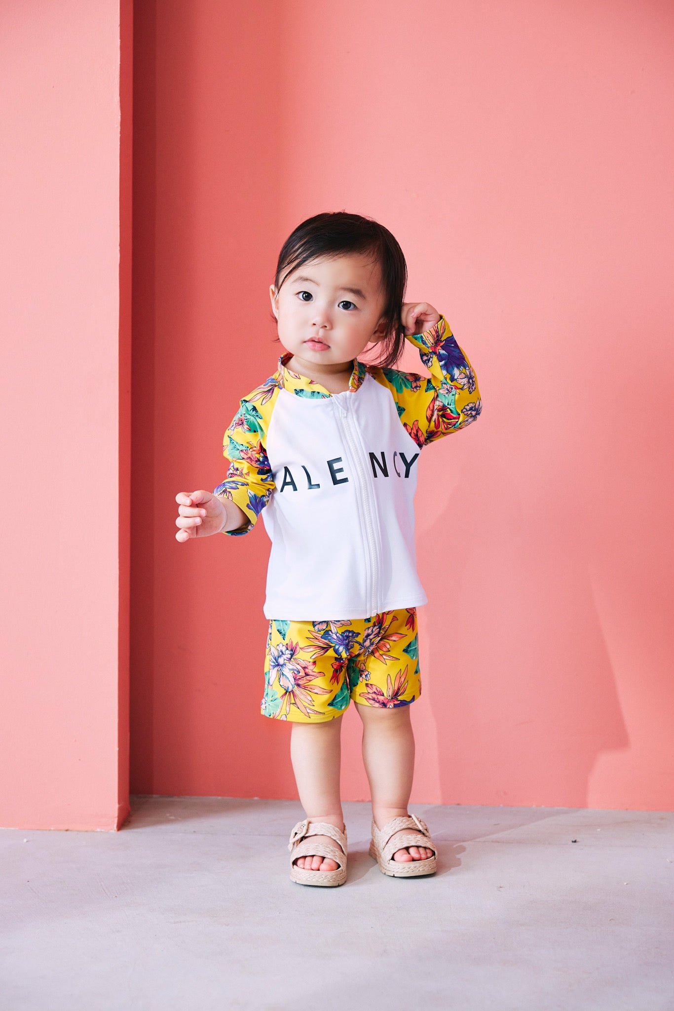 KIDSラッシュガード&パンツ