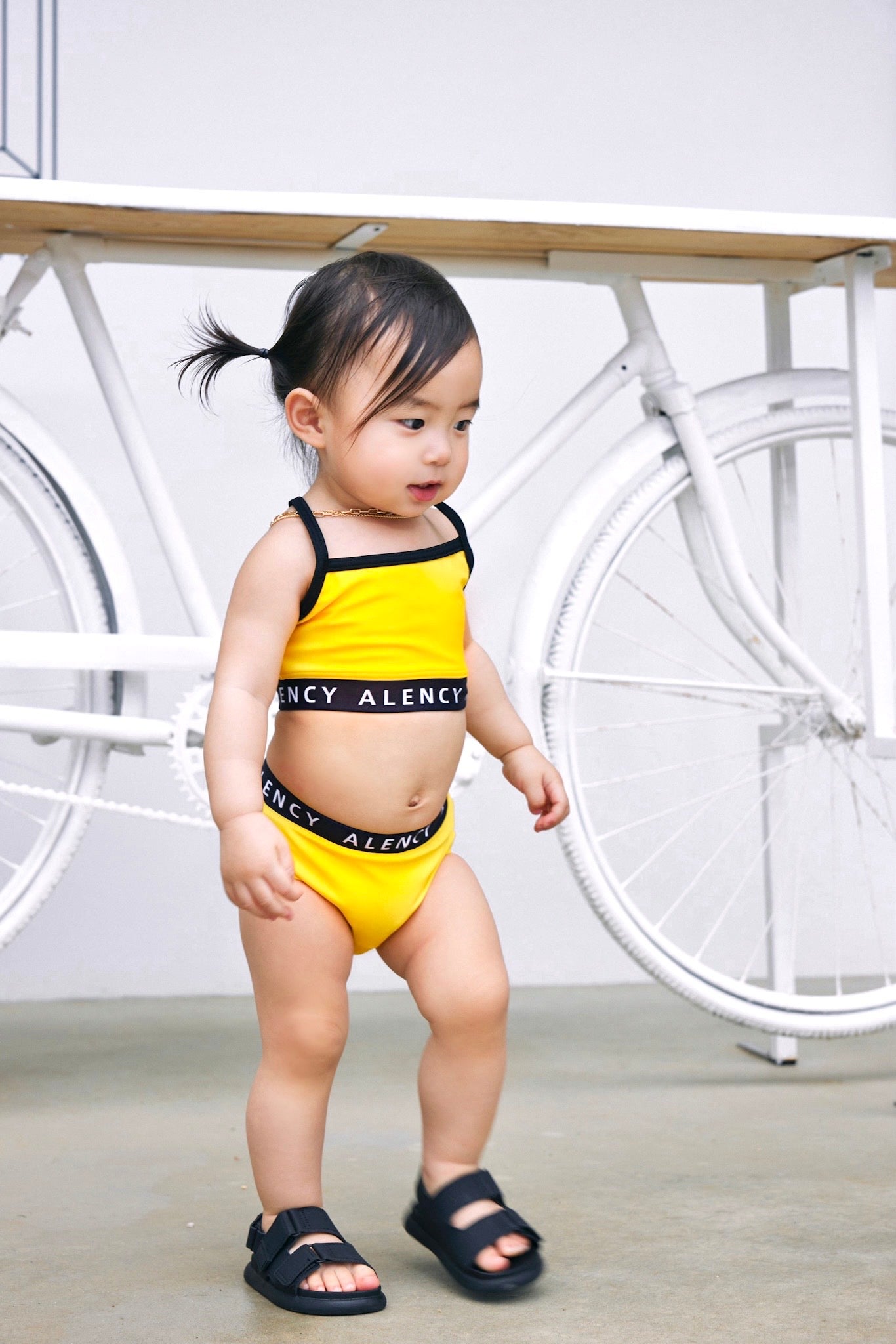 bikini logo KIDS