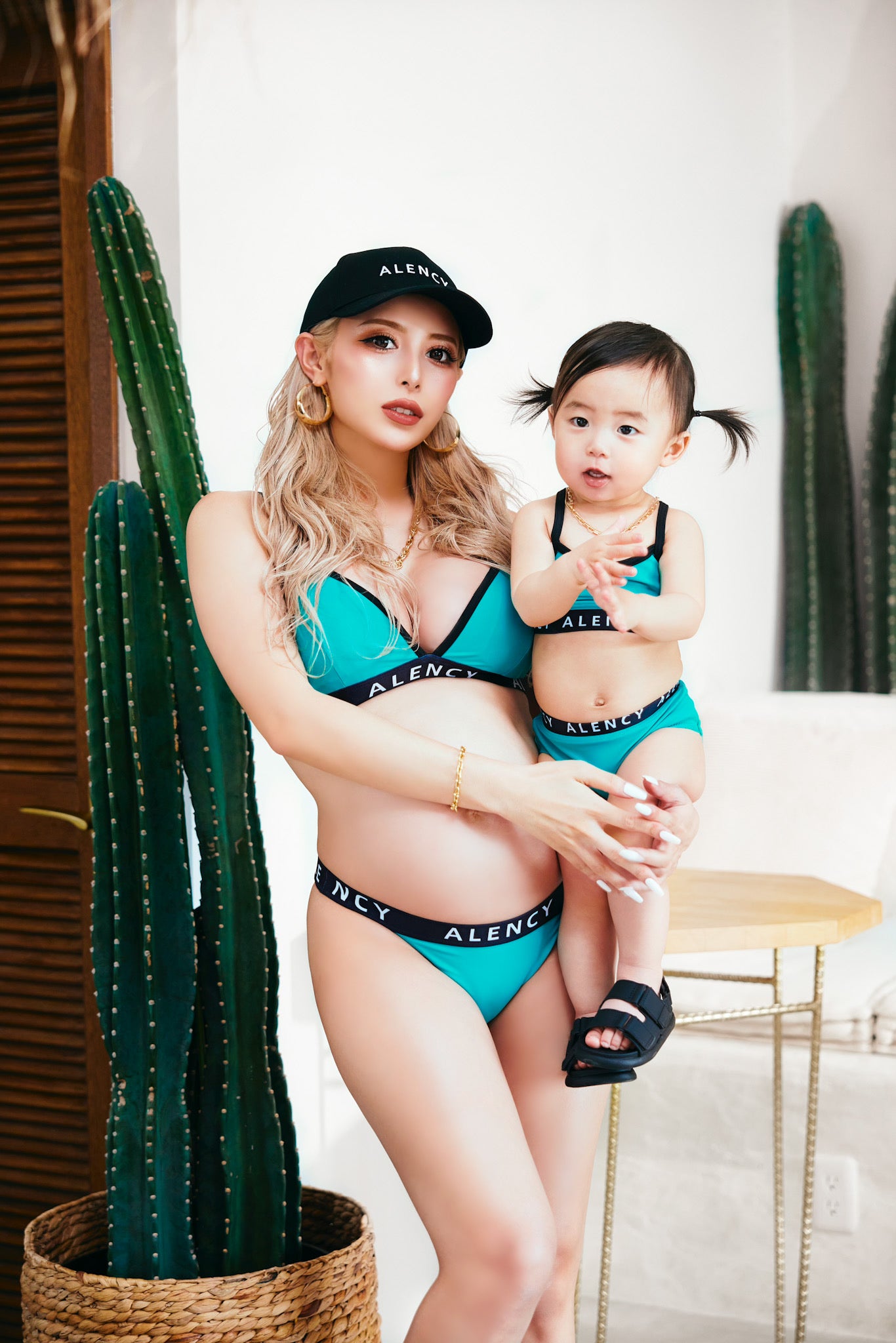 bikini logo KIDS